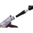 Kann auf einen zusätzlichen Spachtelstielhalter gekippt werden