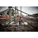 MILWAUKEE Akku-Nadelvibrator mit 2,4 m Peitsche M18 FCVN24-551 (1 x 5,5 Ah Akku + Ladegerät)