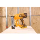 INGCO Akku-Nagler 20 V (1 x 2,0 Ah Akku + Ladegerät)