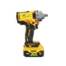 DEWALT Akku-Schlagschrauber 18 V ohne Kohlebürste (2 x 5,0 Ah Akku + Ladegerät + TSTAK) DCF891P2T