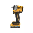 DEWALT Akku-Schlagschrauber 18 V (2 x 1,7 Ah Akku + Ladegerät + TSTAK) DCF921E2T
