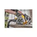 DEWALT Akku Kreissäge 18 V ohne Bürsten 184 mm (2 x 5,0 Ah Power Stack Akku + Ladegerät + TSTAK)